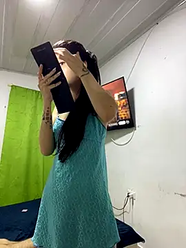 Snapshot of sashaxxx1630 chatting on 09/26/25, 06:39 sashaxxx1630 online show from 09/26/25, 06:39