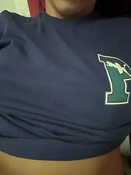 Snapshot of lulizoee chatting on 03/09/26, 06:56 lulizoee online show from 03/09/26, 06:56