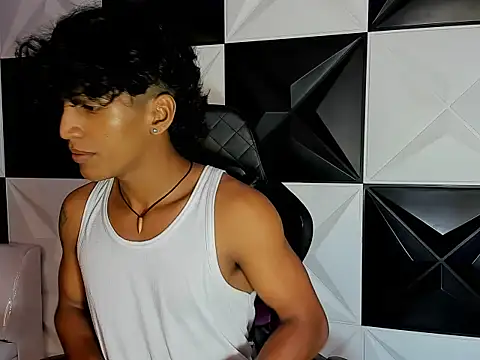 bull cam online show from 09/17/25, 07:15