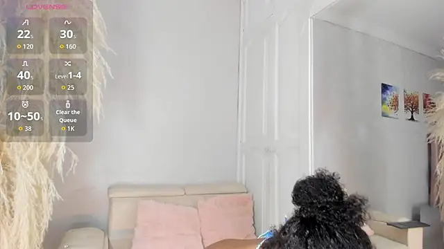 Snapshot of CardyKambell1 chatting on 04/07/26, 04:02 CardyKambell1 online show from 04/07/26, 04:02