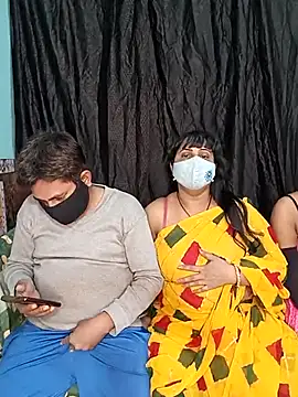 Snapshot of kamini_bhabhi chatting on 12/05/25, 02:47 kamini bhabhi online show from 12/05/25, 02:47