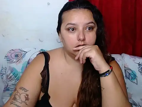 KeilyHall online show from 12/02/25, 09:47