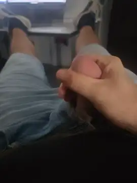 Snapshot of stunning_stallion chatting on 09/16/25, 09:05 stunning stallion online show from 09/16/25, 09:05