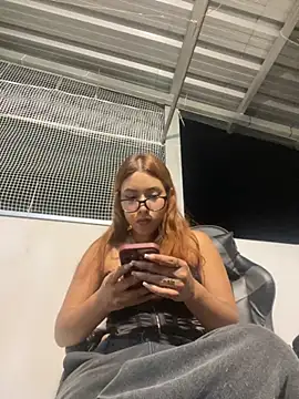 RedVelvet Dream online show from 09/21/25, 01:40