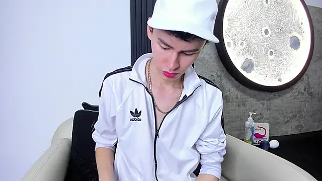 Snapshot of Deivid_oficial20 chatting on 09/13/25, 07:24 Deivid oficial20 online show from 09/13/25, 07:24