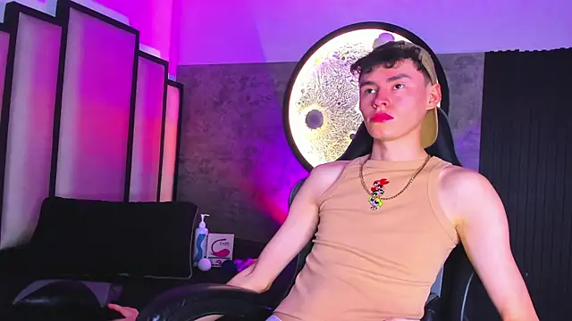 Snapshot of Deivid_oficial20 chatting on 10/30/25, 07:36 Deivid oficial20 online show from 10/30/25, 07:36