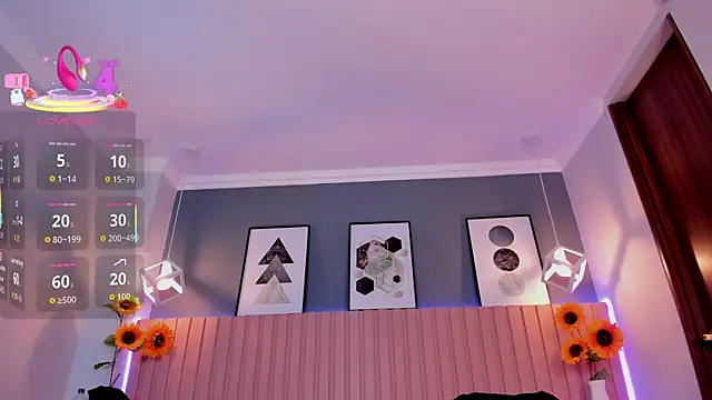 Snapshot of Nina_Ford chatting on 12/04/25, 03:05 Nina Ford online show from 12/04/25, 03:05