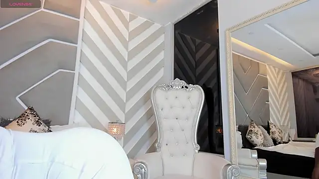 MissMahala  online show from 09/20/25, 08:10