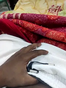 Yourminal online show from 10/04/25, 07:12