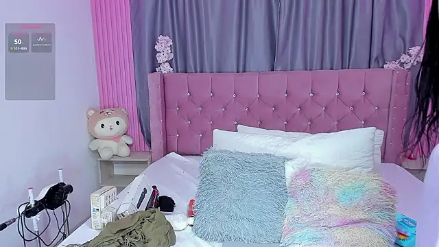 Nayla-Mouna online show from 02/12/26, 12:00