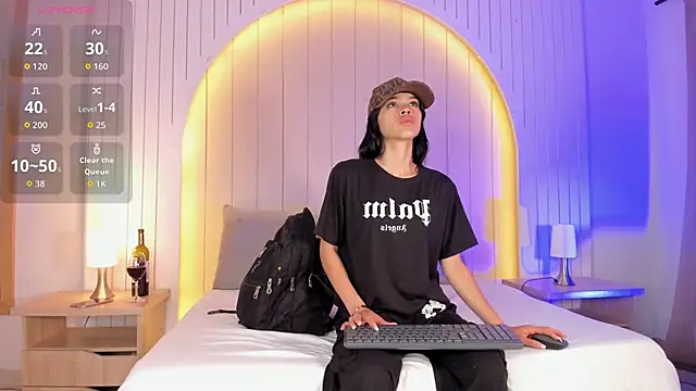 ALICESANDOVAL online show from 12/19/25, 11:39