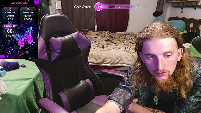 Snapshot of R4inbowK1tty chatting on 10/26/25, 04:18 R4inbowK1tty online show from 10/26/25, 04:18