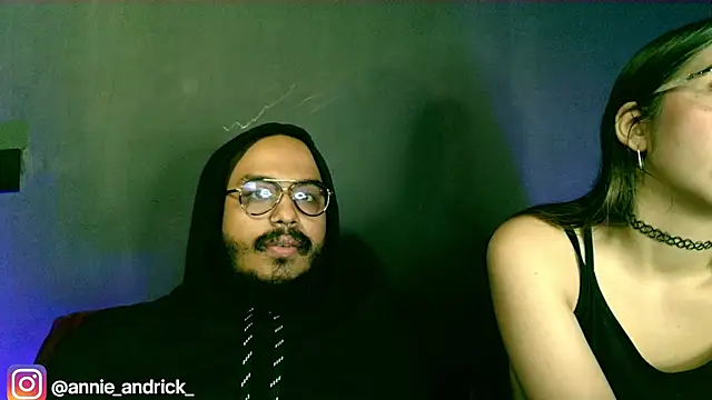  leda swan  online show from 10/08/25, 01:31