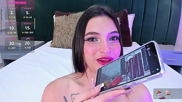 annie clarkson online show from 11/14/25, 06:06