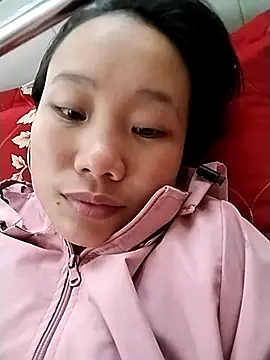 liu-liusexy online show from 10/08/25, 03:59