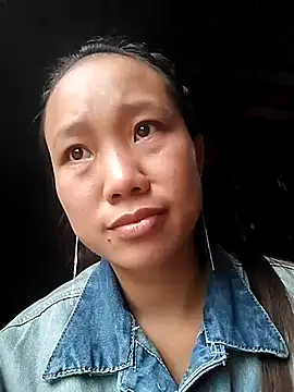 liu-liusexy online show from 10/16/25, 01:28