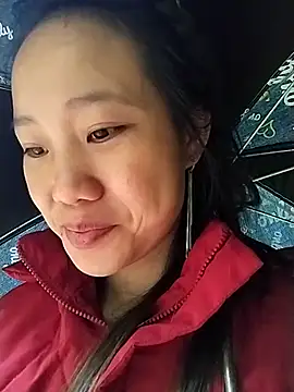 liu-liusexy online show from 10/24/25, 02:19