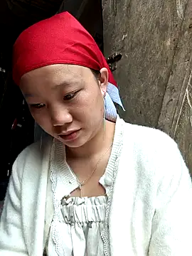 liu-liusexy online show from 04/11/26, 11:42