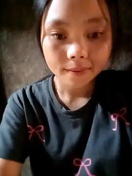 Snapshot of omiu-baby chatting on 09/18/25, 06:26 omiu-baby online show from 09/18/25, 06:26