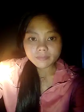 Snapshot of omiu-baby chatting on 10/01/25, 12:11 omiu-baby online show from 10/01/25, 12:11