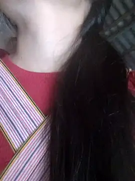 Snapshot of omiu-baby chatting on 08/02/26, 12:53 omiu-baby online show from 08/02/26, 12:53