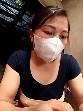 Snapshot of Phinminlisa chatting on 05/06/26, 05:14 Phinminlisa online show from 05/06/26, 05:14