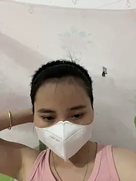 Snapshot of Zinsetka chatting on 04/25/26, 02:03 Zinsetka online show from 04/25/26, 02:03