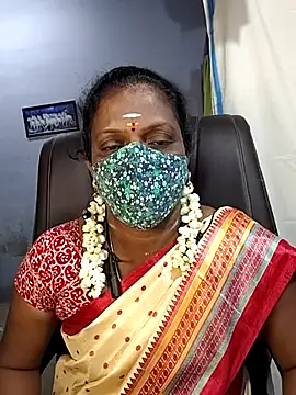 umashreetamil online show from 11/17/25, 04:40