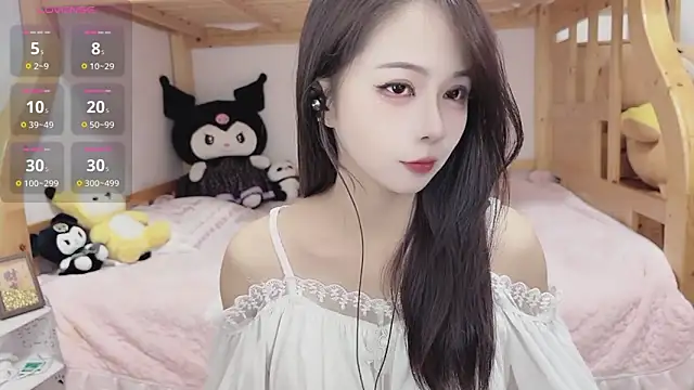 Snapshot of Sue101010 chatting on 10/01/25, 09:54 Sue101010 online show from 10/01/25, 09:54