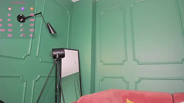 Snapshot of Lina_Glow chatting on 03/13/26, 06:31 Lina Glow online show from 03/13/26, 06:31