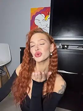 LittleFox    online show from 04/03/26, 08:23