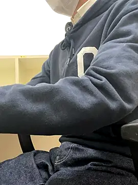 Snapshot of Daddygarry chatting on 11/21/25, 12:26 Daddygarry online show from 11/21/25, 12:26