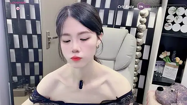 Yueyue-MM online show from 05/20/26, 02:07