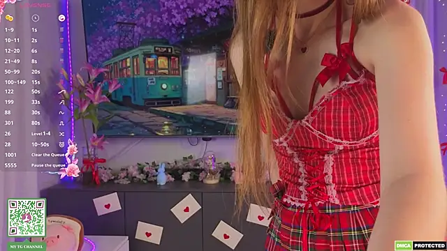 ElfredaTupy online show from 04/18/26, 07:58