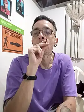 dinho carioca online show from 10/19/25, 02:18