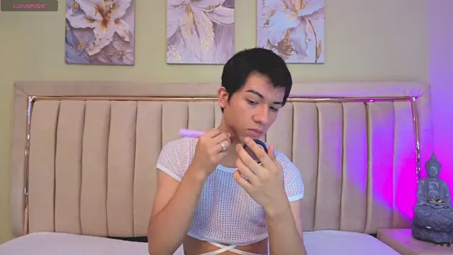 Jessyy Mateus online show from 10/05/25, 03:49