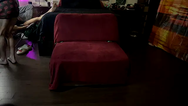 Snapshot of d3luluxx chatting on 11/11/25, 10:48 d3luluxx online show from 11/11/25, 10:48