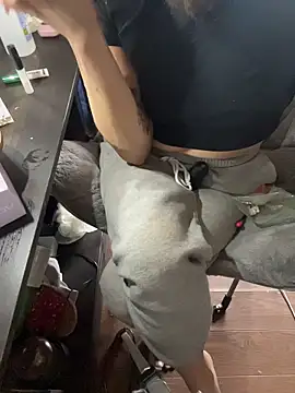 Snapshot of d3luluxx chatting on 11/15/25, 08:38 d3luluxx online show from 11/15/25, 08:38