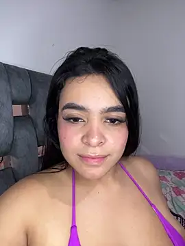 Snapshot of Danna_222 chatting on 09/13/25, 08:03 Danna 222 online show from 09/13/25, 08:03