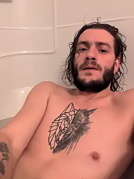 Snapshot of JLayDown chatting on 12/20/25, 07:54 JLayDown online show from 12/20/25, 07:54