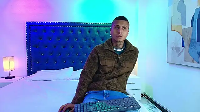 Damian and roxanne online show from 12/02/25, 12:32