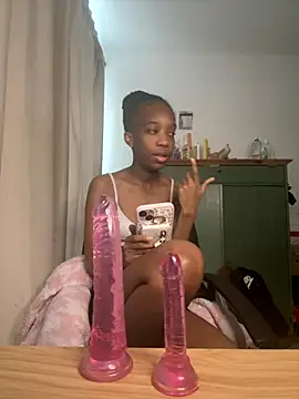 Snapshot of Prxincess_AAGodesss chatting on 09/21/25, 11:45 Prxincess AAGodesss online show from 09/21/25, 11:45