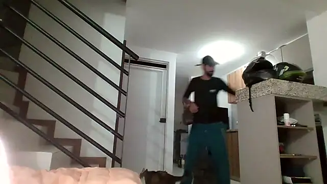 Snapshot of Alejandro92_cali chatting on 02/03/26, 02:53 Alejandro92 cali online show from 02/03/26, 02:53