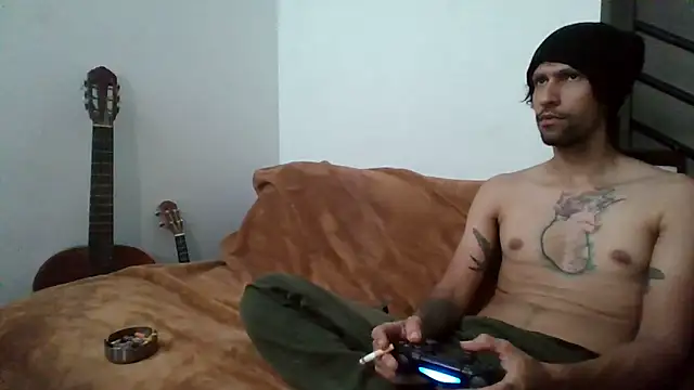 Snapshot of Alejandro92_cali chatting on 06/11/26, 01:16 Alejandro92 cali online show from 06/11/26, 01:16