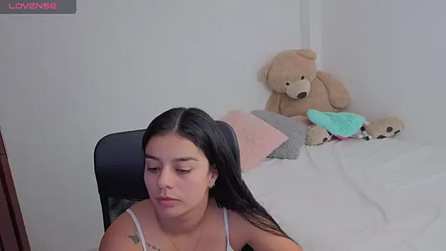 valerihouse online show from 03/26/26, 01:44