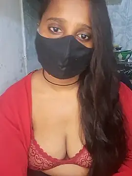 Minu love online show from 02/10/26, 12:20