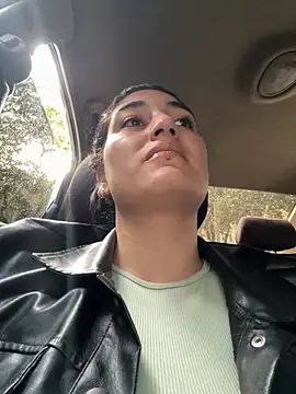 Scarlett 12 online show from 10/18/25, 11:55