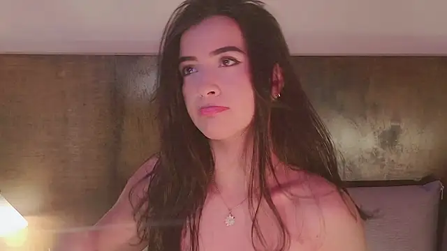 Snapshot of Velindaa chatting on 10/15/25, 05:13 Velindaa online show from 10/15/25, 05:13