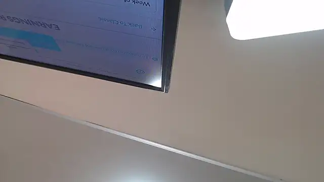 Snapshot of NoelleHartley chatting on 12/16/25, 12:21 NoelleHartley online show from 12/16/25, 12:21