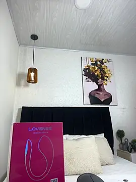 Snapshot of antonellariva_ chatting on 07/09/26, 07:07 antonellariva online show from 07/09/26, 07:07